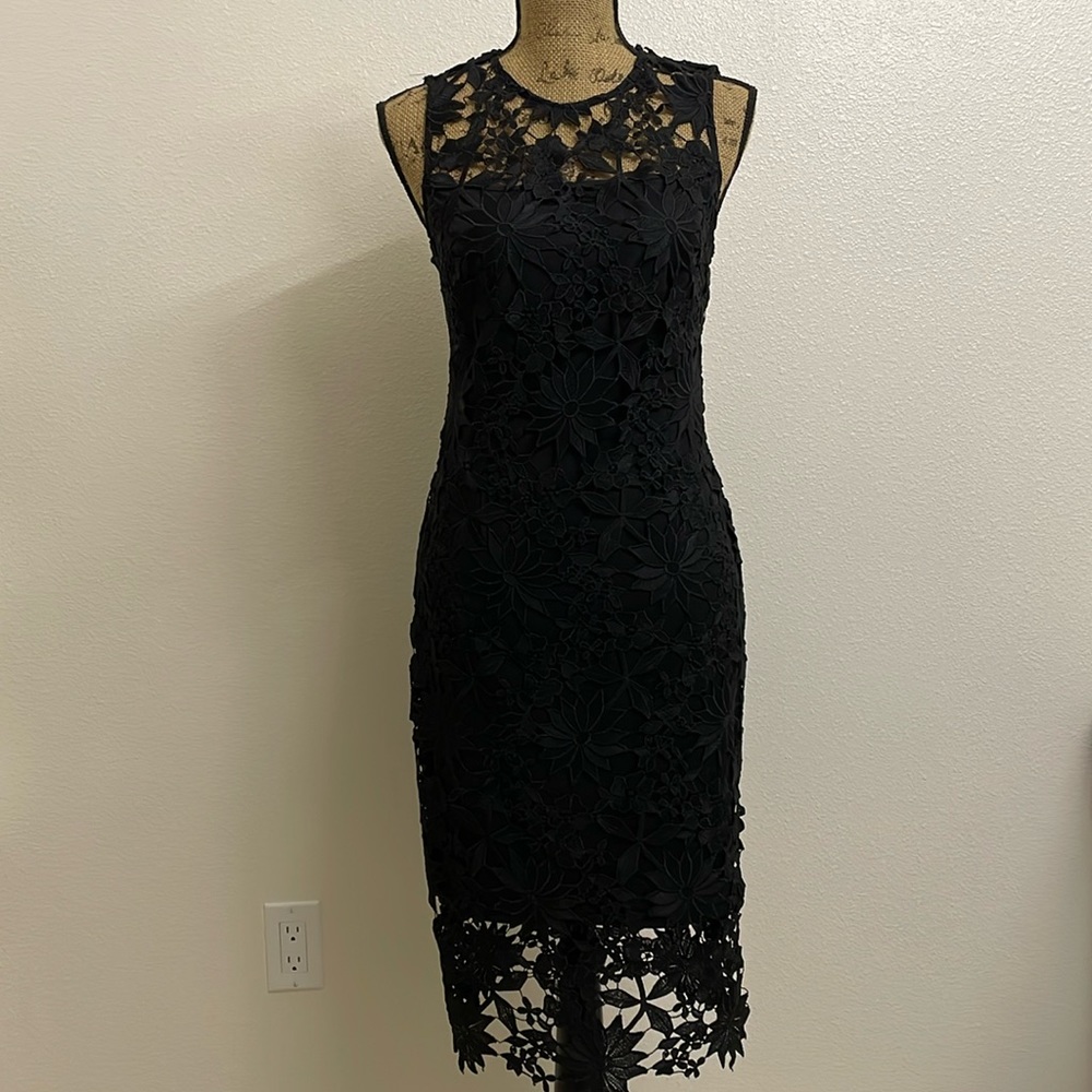 calvin klein lace sleeveless sheath dress